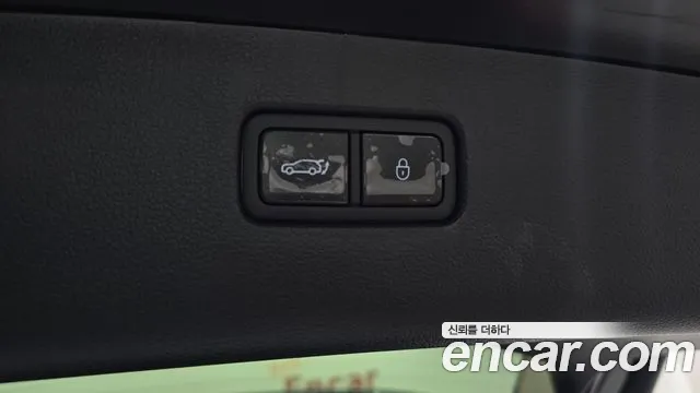 Genesis GV80 2.5T Gasoline AWD — photo 1 of 33