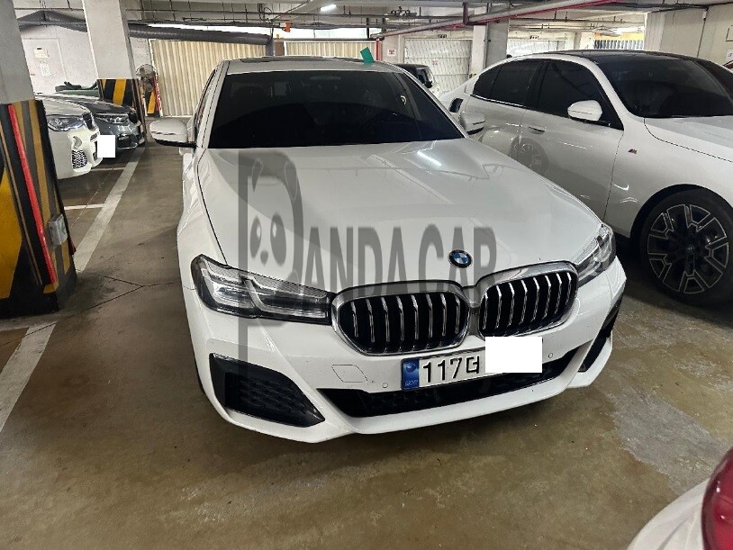 2023 BMW 523d, photograph 1