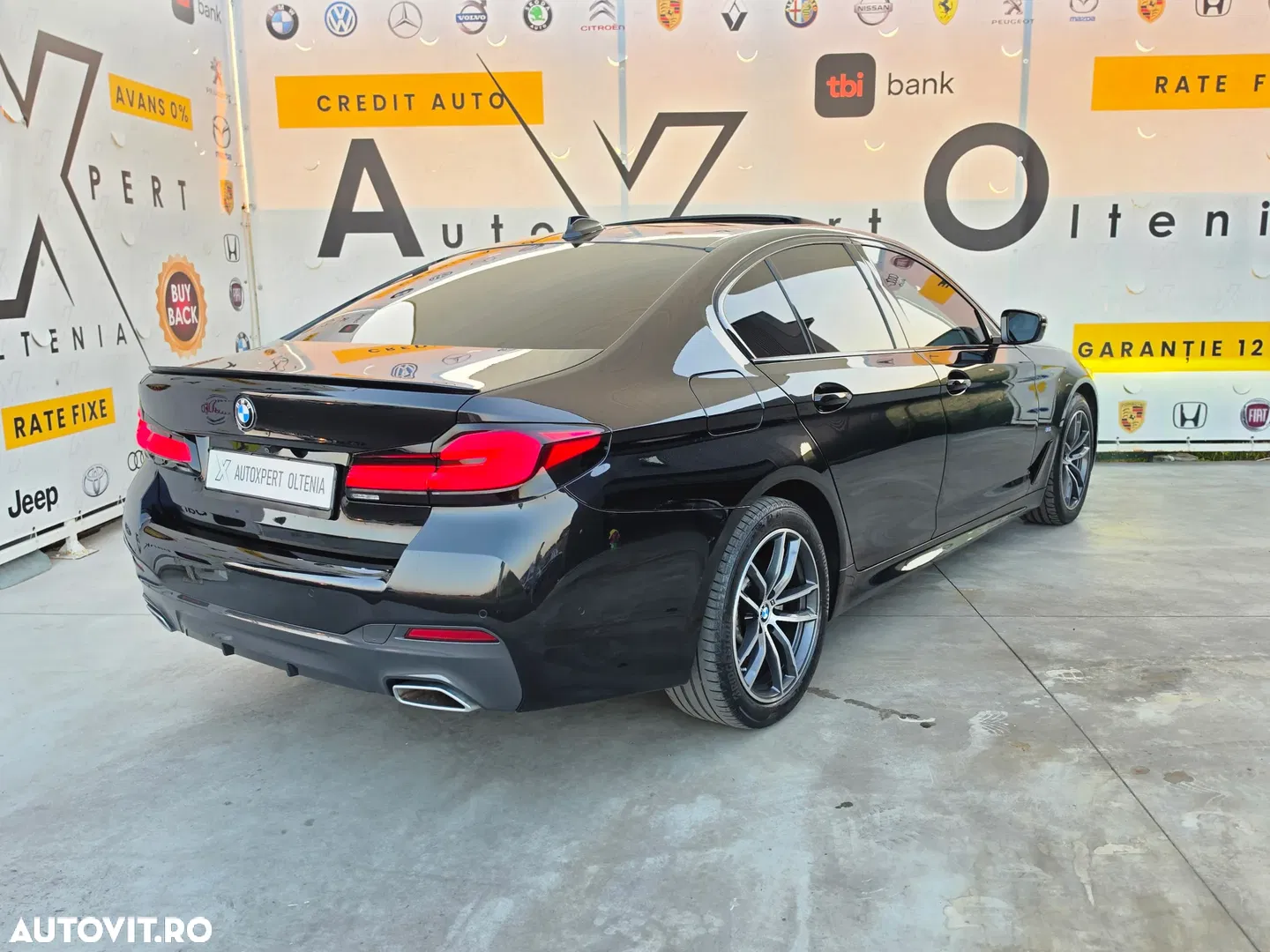 2022 BMW Seria 5 520d Aut. M Sport Edition, photograph 7