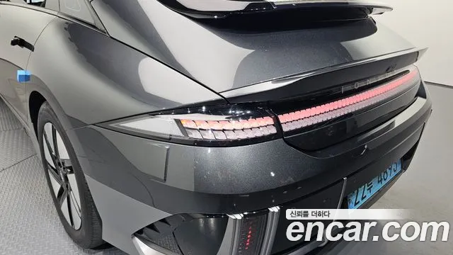 Hyundai Ioniq6 Long Range — photo 1 of 31