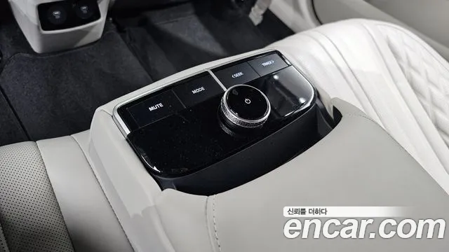 2023 Kia K8 Signature, photograph 10