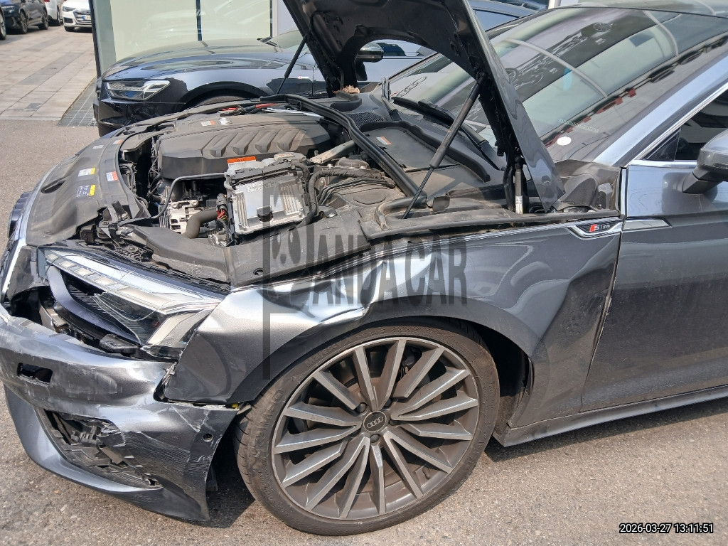 2023 Audi A5 Sportback 40 TFSI quattro, photograph 4