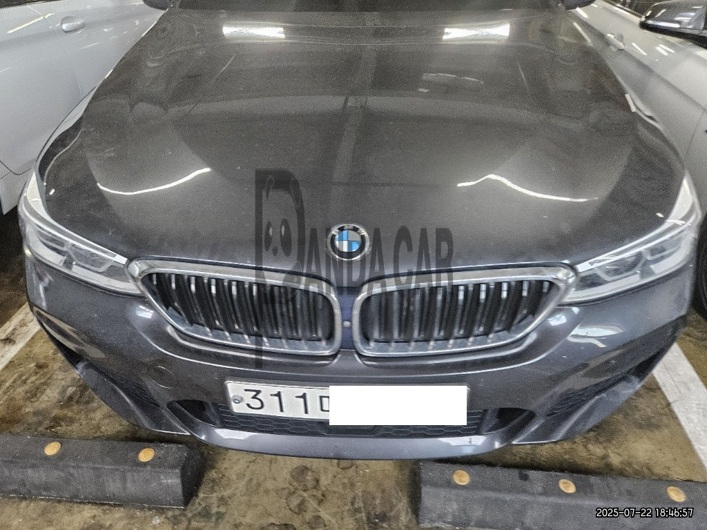 2020 BMW 620d M Sport Package, photograph 2