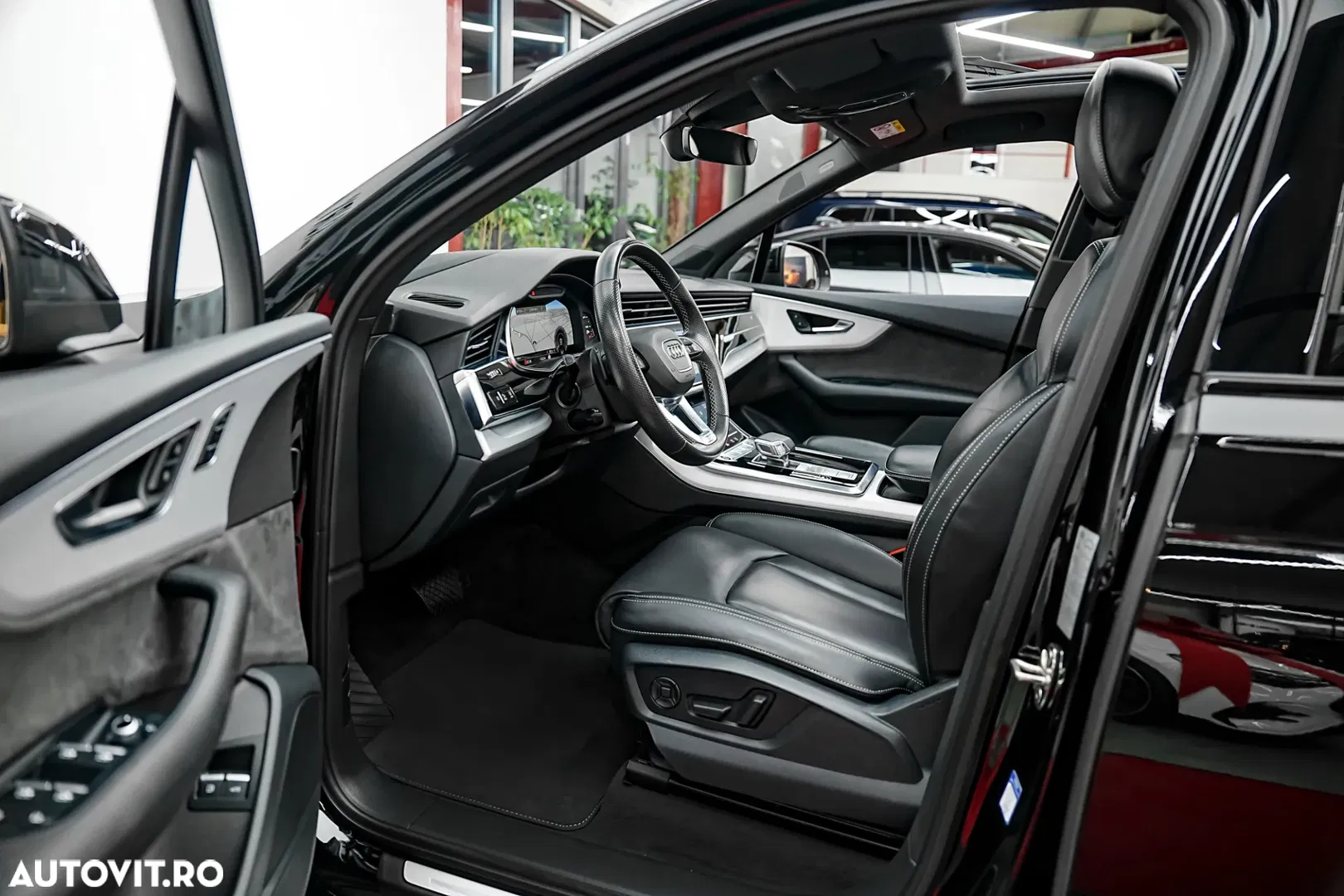 2021 Audi Q7, photograph 4