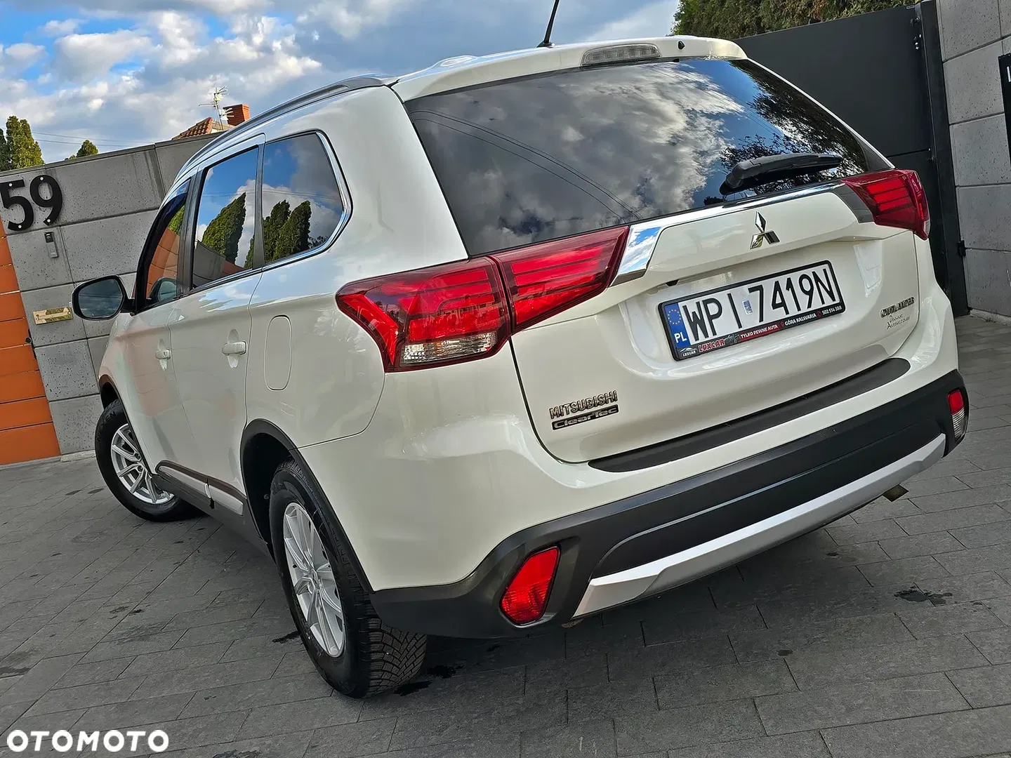 2016 Mitsubishi Outlander 2.0 2WD Invite, photograph 9