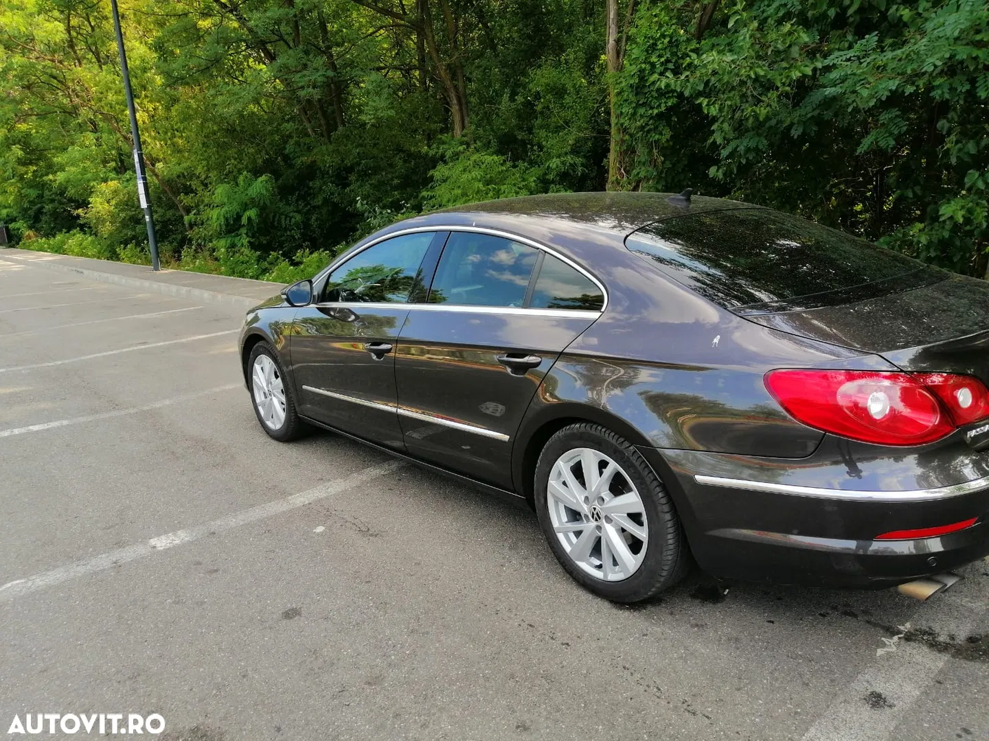 2010 Volkswagen Passat CC, photograph 12