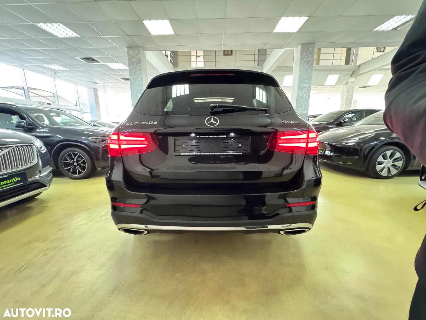 2017 Mercedes-Benz GLC 350 e 4Matic 7G-TRONIC AMG Line, photograph 12