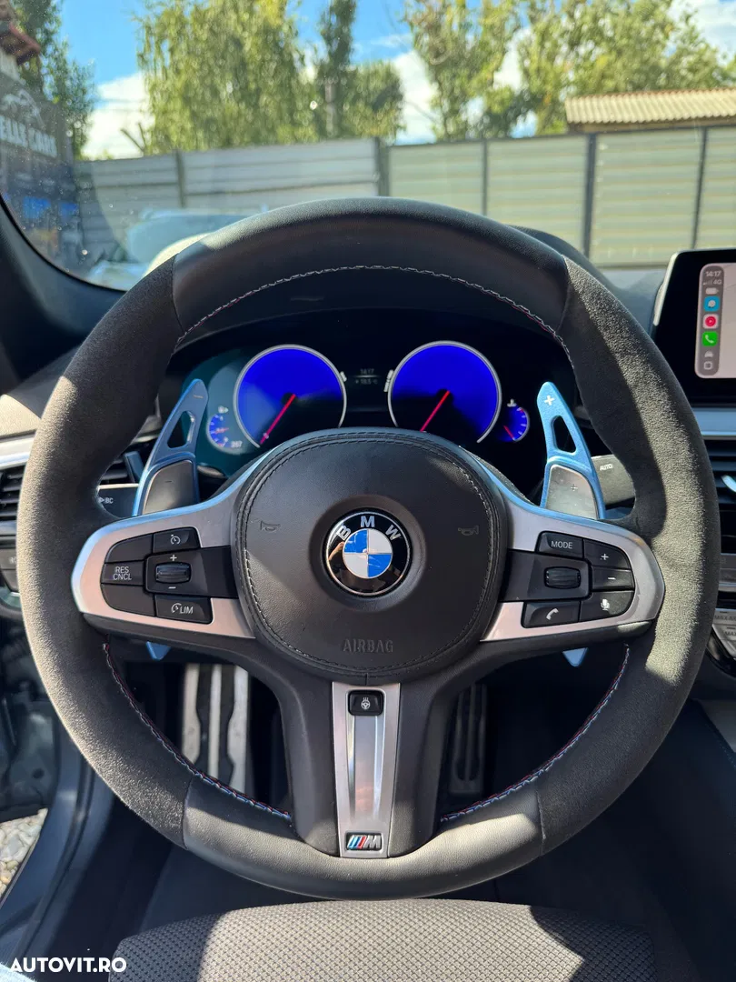 2018 BMW Seria 5 540i xDrive AT, photograph 3
