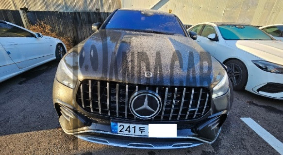2025 Mercedes-Benz GLE 450 4MATIC Coupe, photograph 1