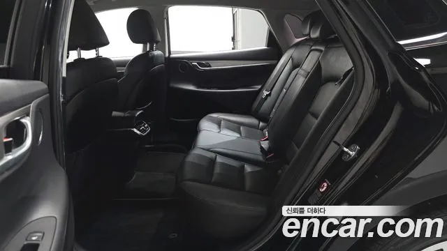 2020 Hyundai Grandeur 2.5, photograph 3