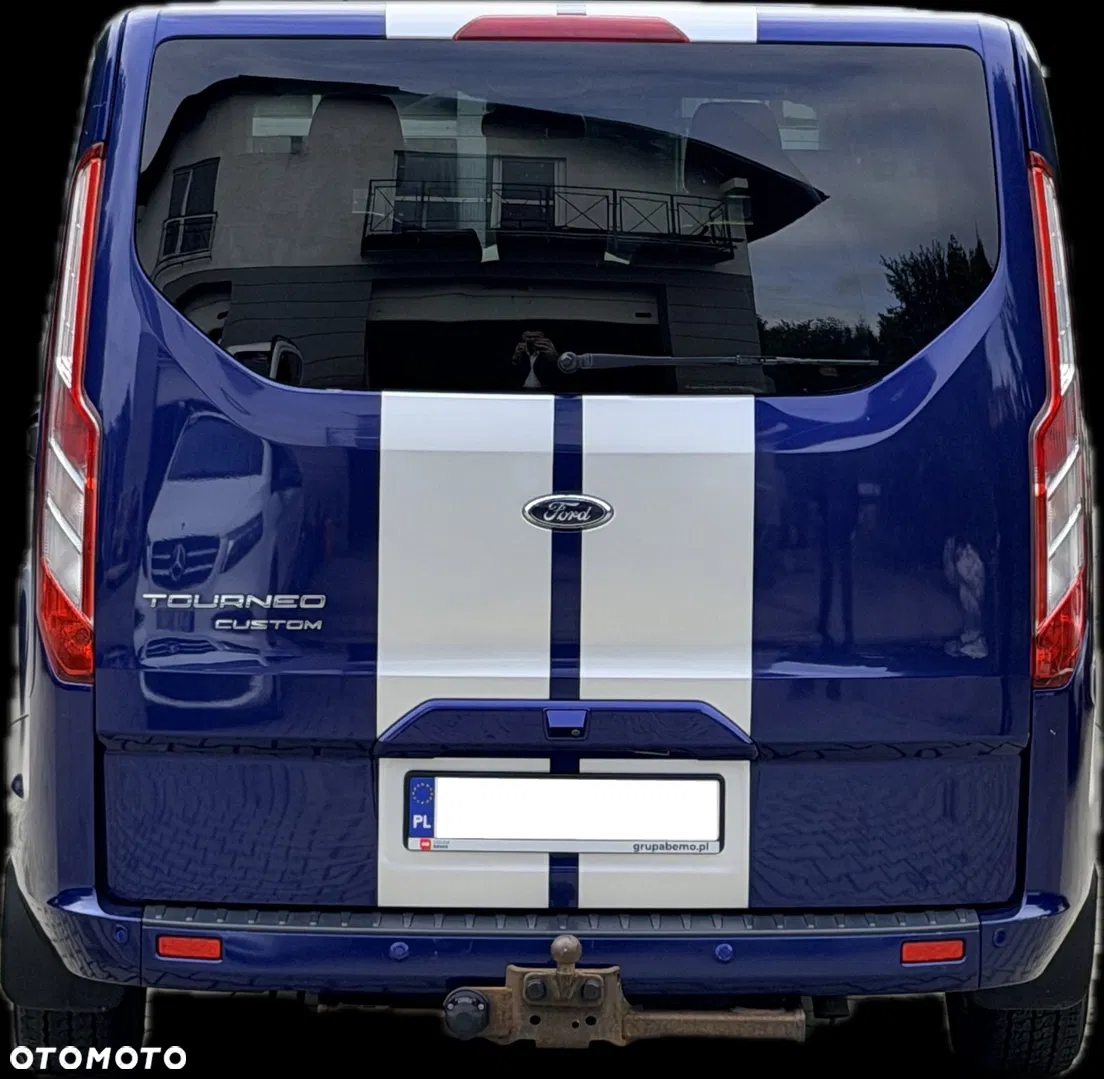 2017 Ford Tourneo Custom 2.0 TDCi L2 Titanium, photograph 4