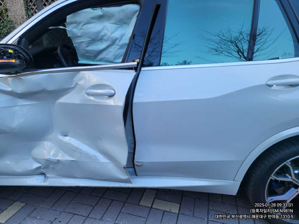 2022 BMW X5 xDrive40i, photograph 12
