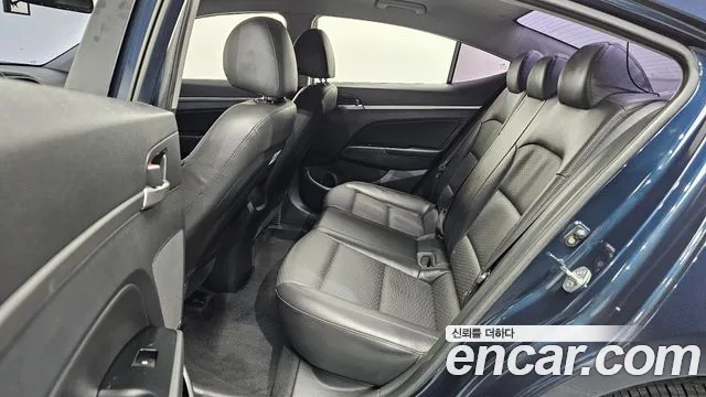 2019 Hyundai AVANTE 1.6, photograph 8