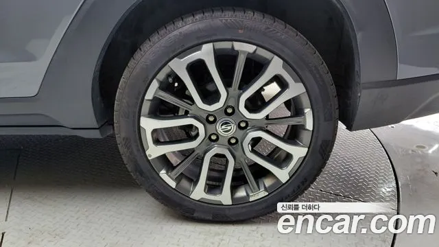 2022 KG_Mobility_Ssangyong Torres Gasoline 1.5 4WD, photograph 1