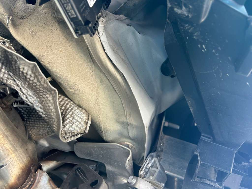 2022 BMW X6 xDrive30d, photograph 2