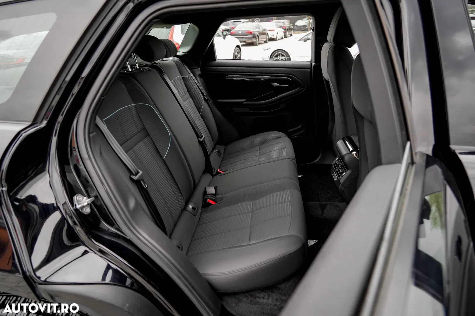 2020 Land Rover Range Rover Evoque 2.0 D150 R-Dynamic HSE, photograph 10