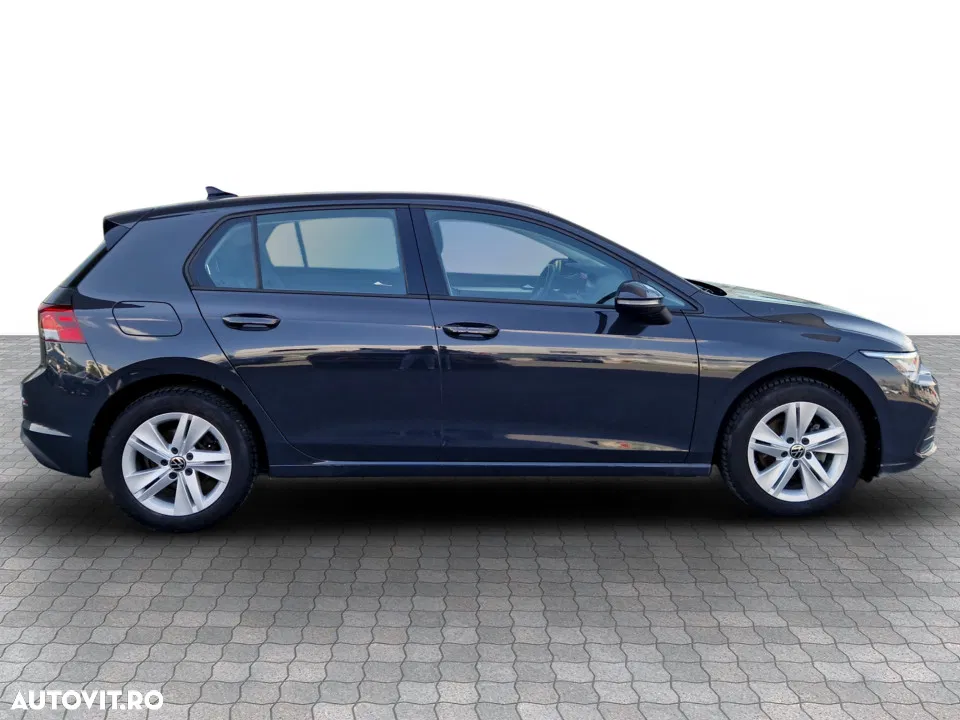 2021 Volkswagen Golf 1.0 TSI Life, photograph 6