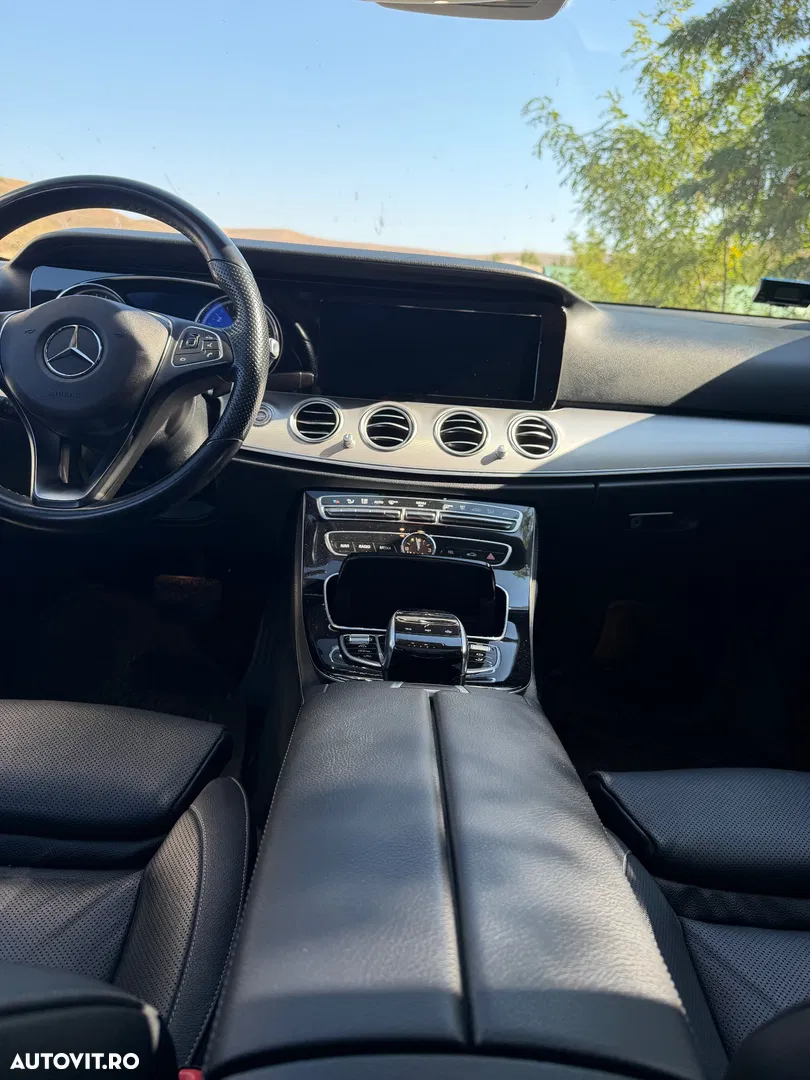 2018 Mercedes-Benz E, photograph 7