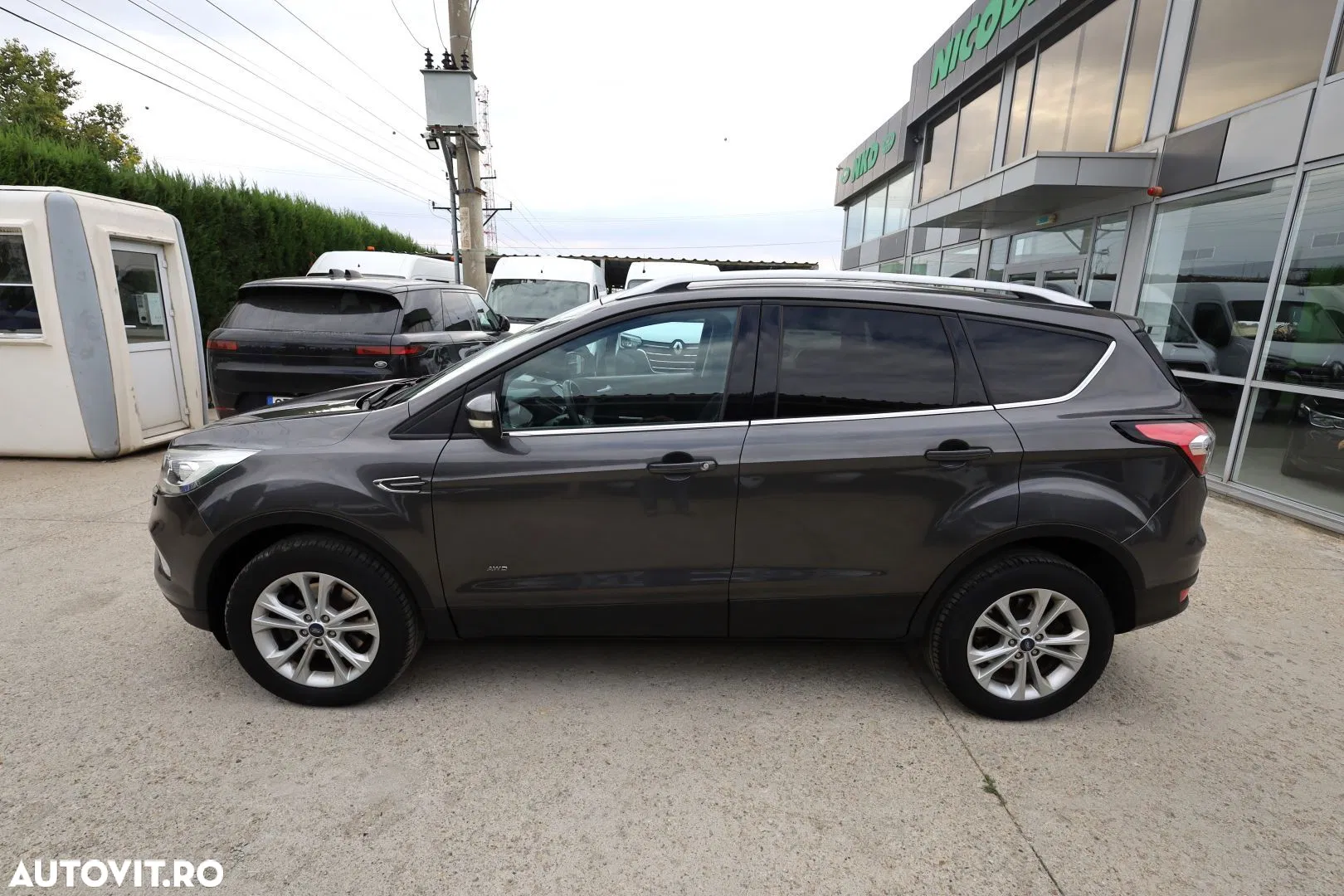 2018 Ford Kuga 2.0 TDCi 4WD Powershift Trend, photograph 3
