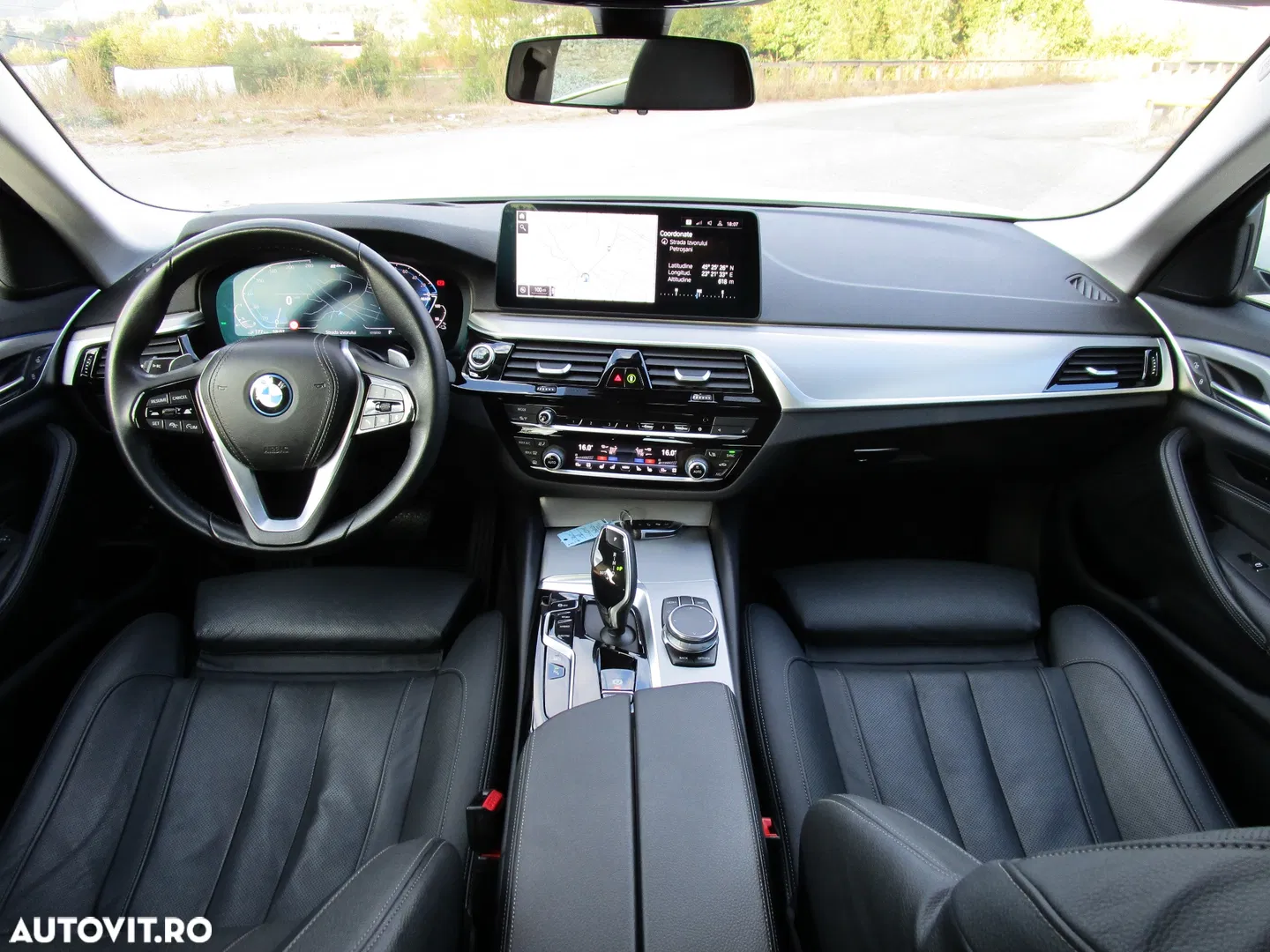 2022 BMW Seria 5 530e xDrive AT PHEV, photograph 6