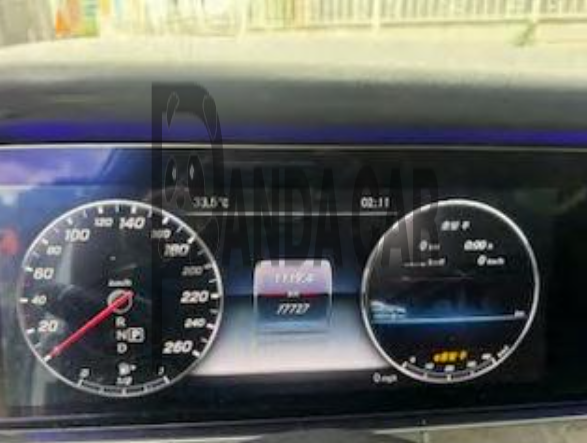 2017 Mercedes-Benz E300, photograph 4