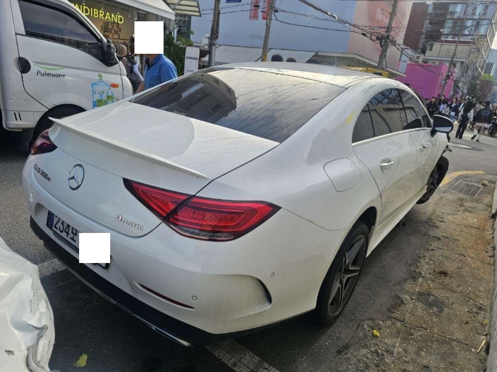 2023 Mercedes-Benz CLS300 d 4MATIC, photograph 1