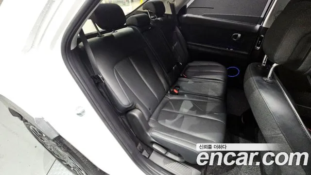 2022 Hyundai Ioniq5 Long Range AWD, photograph 2