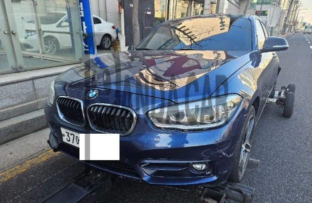 2017 BMW 118d, photograph 1