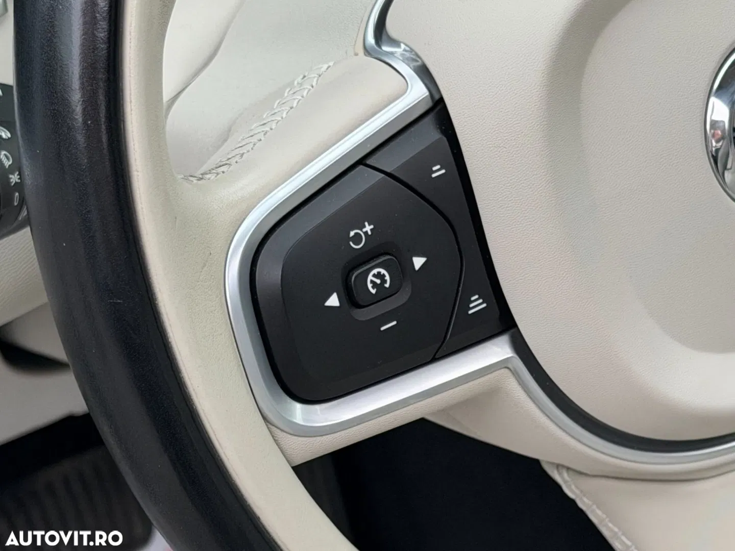 2021 Volvo XC 60 T8 Twin Engine AWD Inscription, photograph 12
