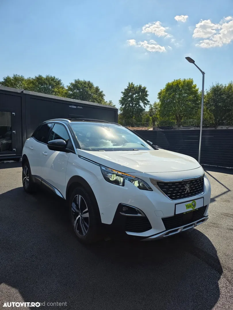 2018 Peugeot 3008 1.5 BlueHDI S&S EAT8 Allure, photograph 4