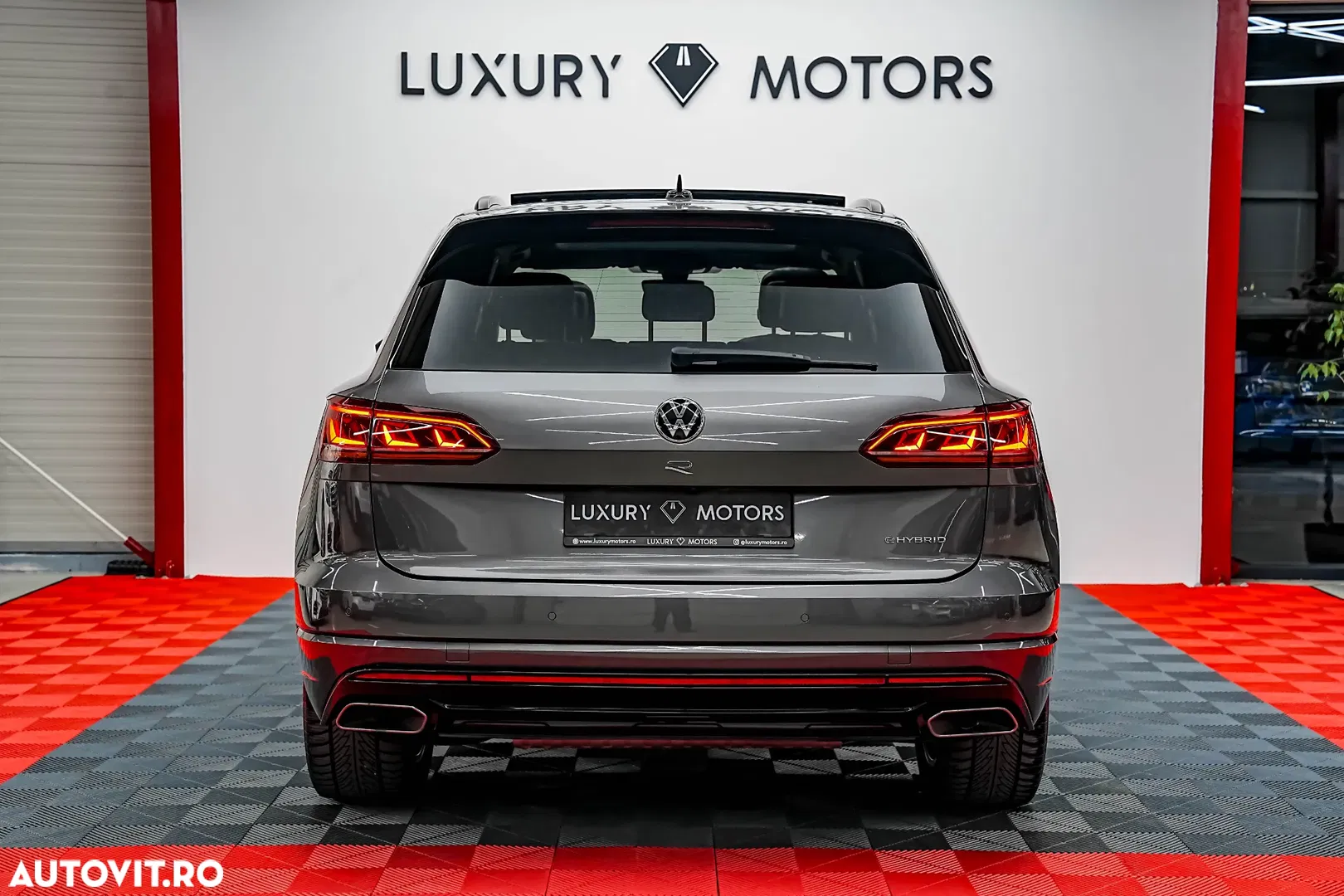 2020 Volkswagen Touareg 3.0 V6 e-Hybrid 4Motion Aut. R, photograph 9