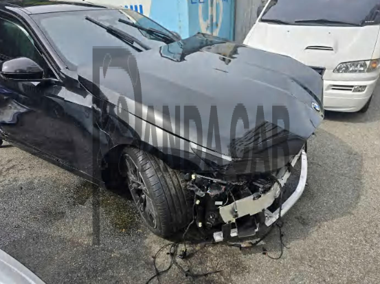 2026 BMW 530i xDrive, photograph 4