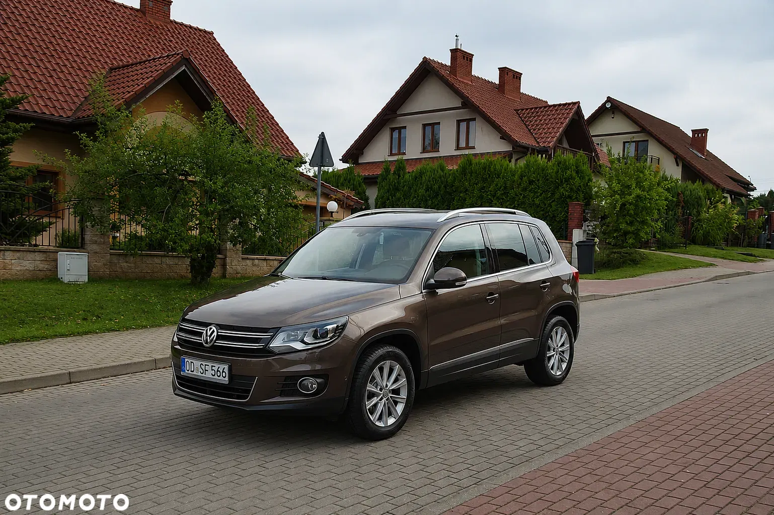 2012 Volkswagen Tiguan 2.0 TSI 4Motion DSG Exclusive, photograph 4