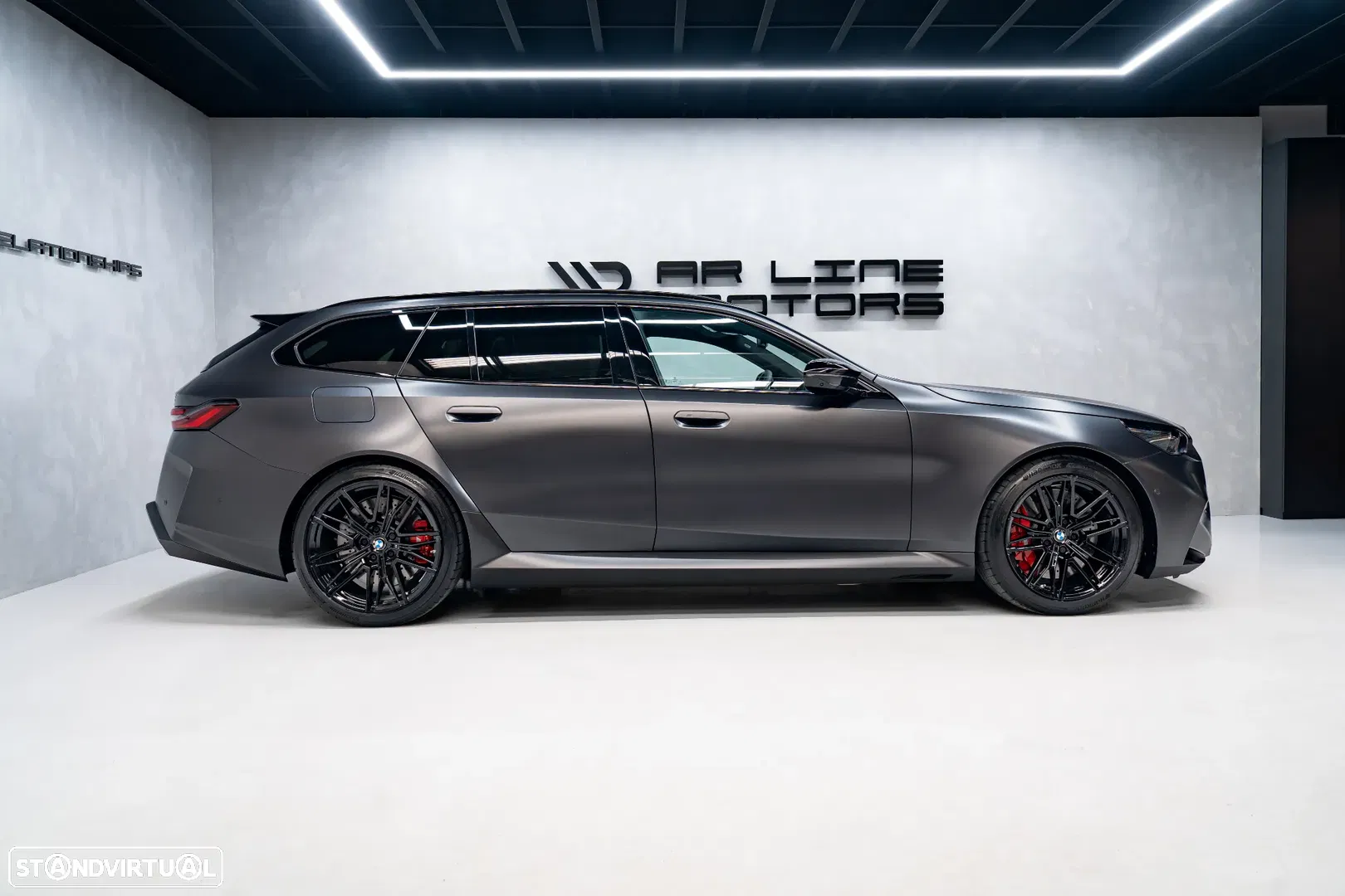 2025 BMW Série 5 Touring xDrive, photograph 7