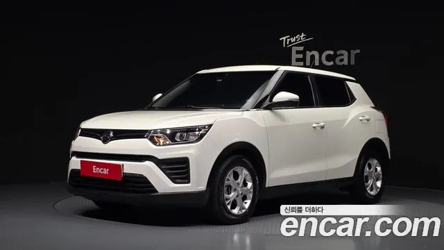 KG_Mobility_Ssangyong TIBOLI Diesel 1.6 2WD — photo 1 of 34