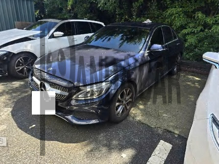 2017 Mercedes-Benz C220 d, photograph 3