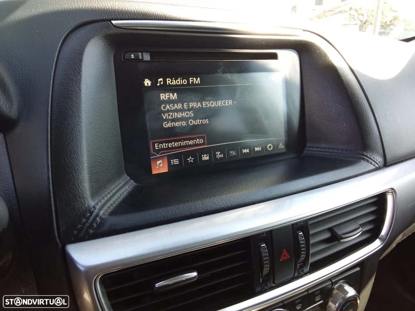 2016 Mazda CX-5 2.2 D Advantage, photograph 12