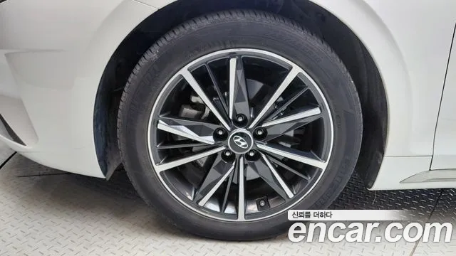 2021 Hyundai Grandeur 2.5, photograph 7