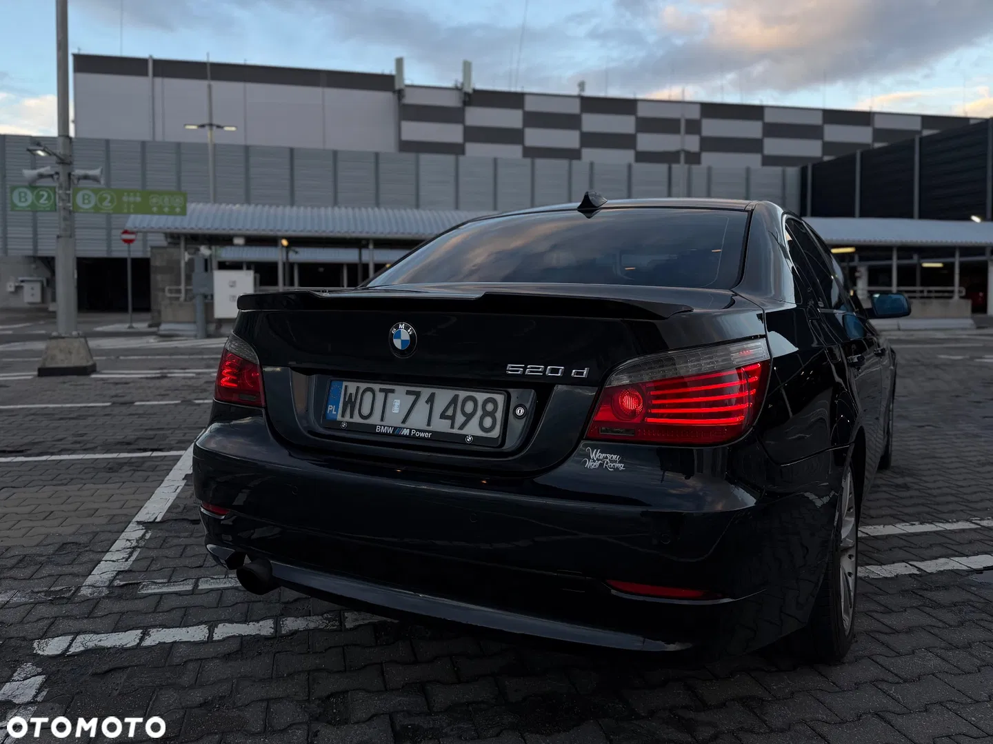 2007 BMW Seria 5, photograph 3