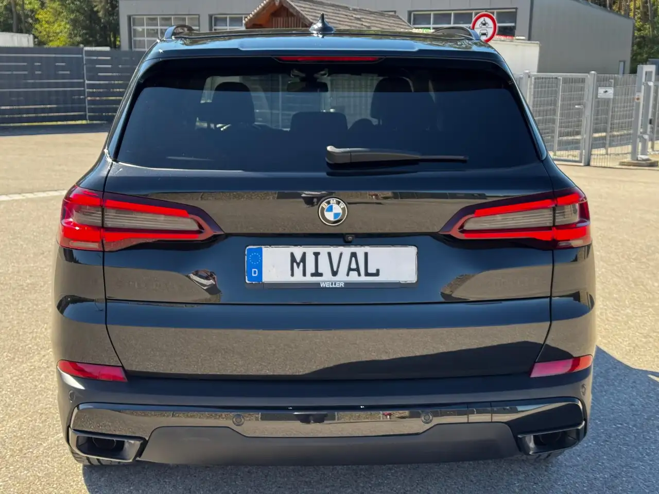 2022 BMW X5 25d xDrive/LED/Pano/Memory/360/ShadowLine/AHK, photograph 6