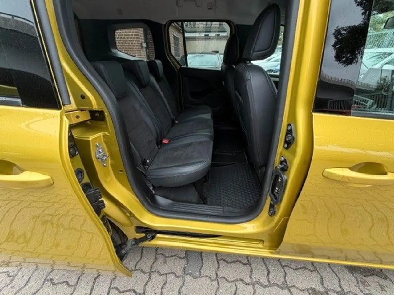 2022 Mercedes-Benz T-Klasse T 180d Progressive 9G-Tr/Kamera/Top Zustand!, photograph 4