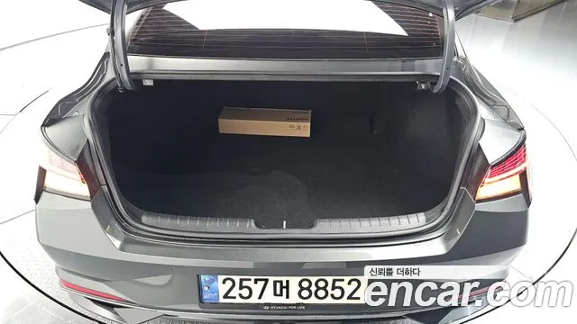 2021 Hyundai AVANTE 1.6, photograph 11
