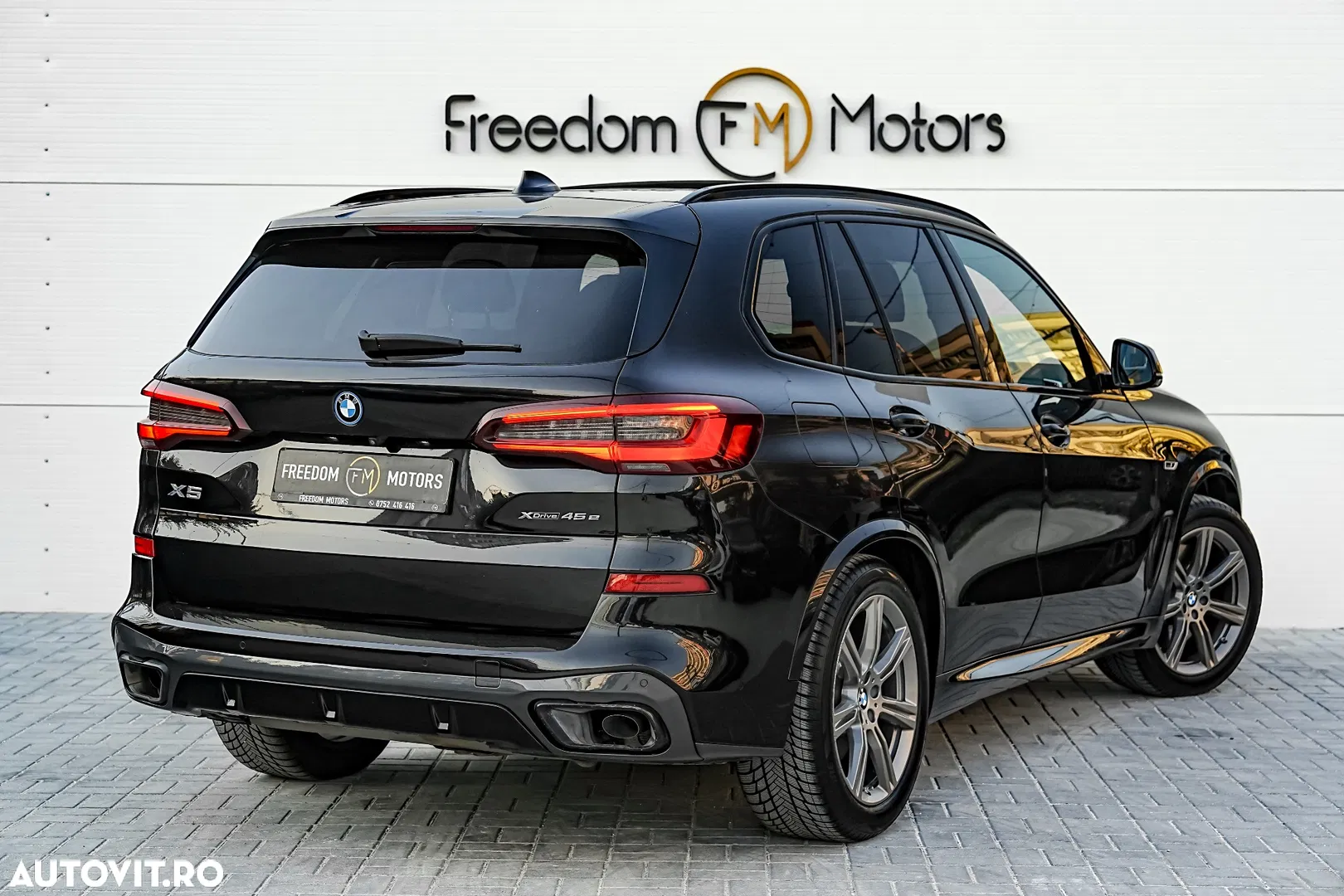 2021 BMW X5 xDrive45e, photograph 4
