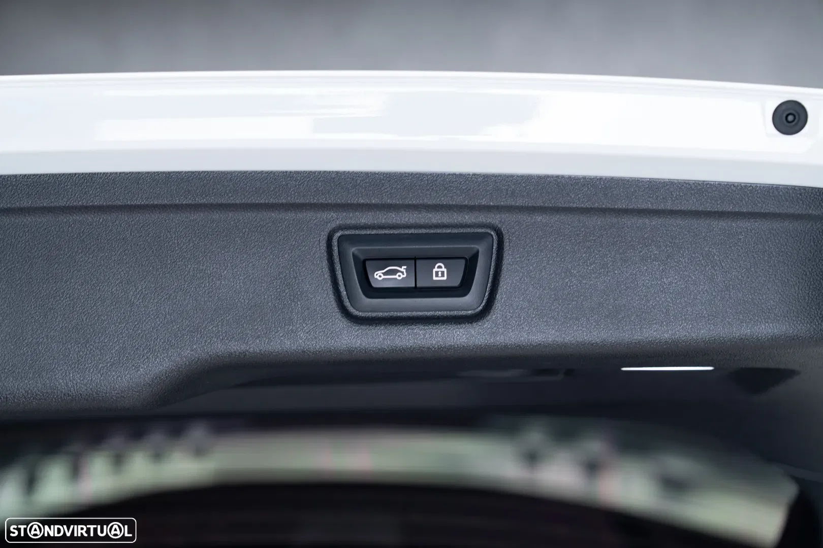 2023 BMW Série 3 e xDrive Aut. M Sport, photograph 12