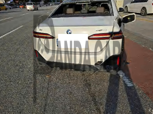 2025 BMW i5 eDrive40, photograph 1