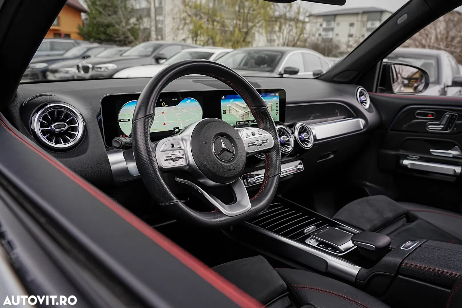 2021 Mercedes-Benz GLB 200 7G-DCT AMG Line, photograph 4