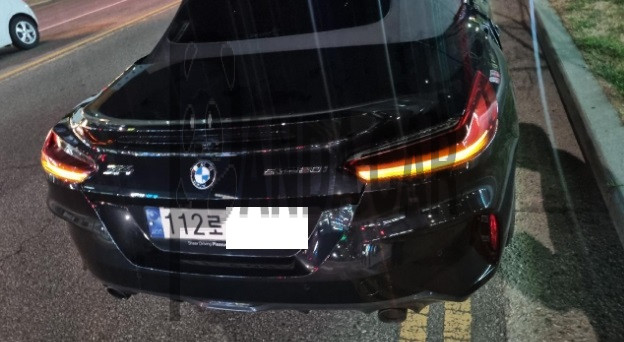2024 BMW Z4 sDrive20i, photograph 3