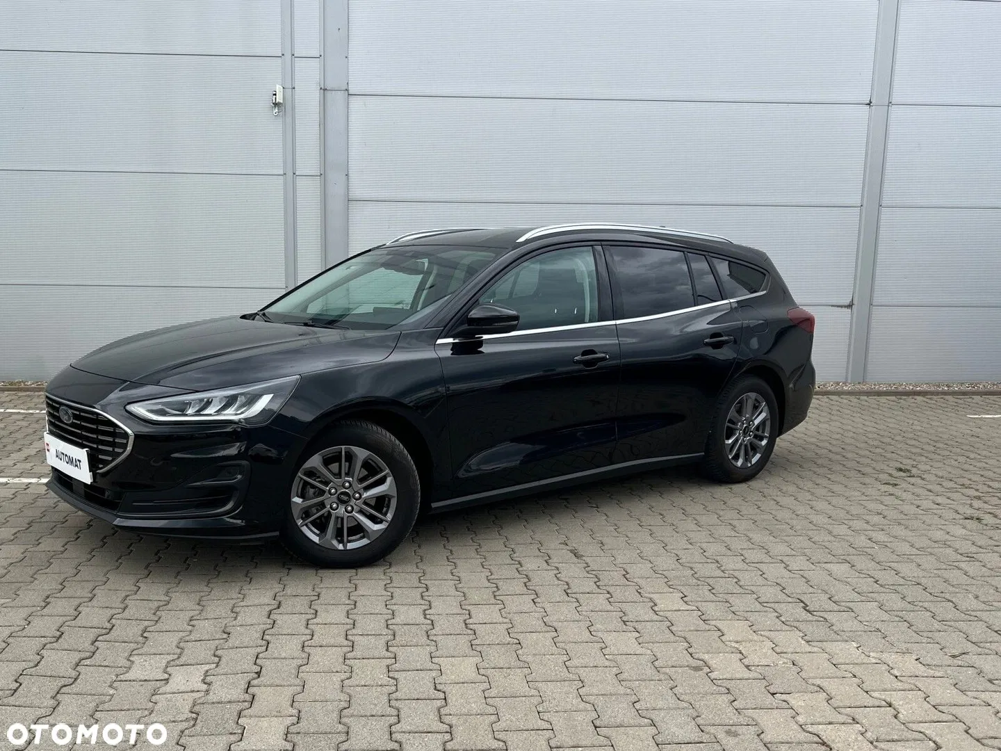 2024 Ford Focus 1.0 EcoBoost mHEV Titanium X, photograph 3