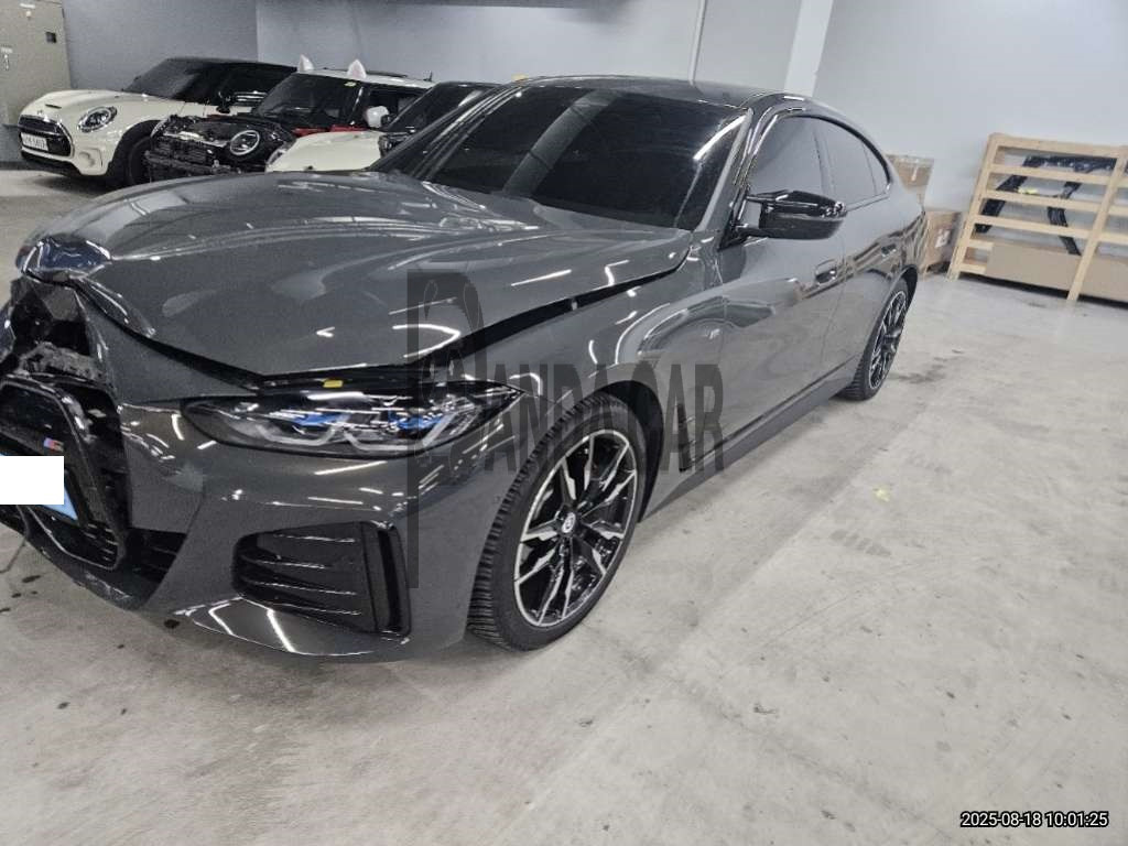 2023 BMW i4 M50, photograph 3