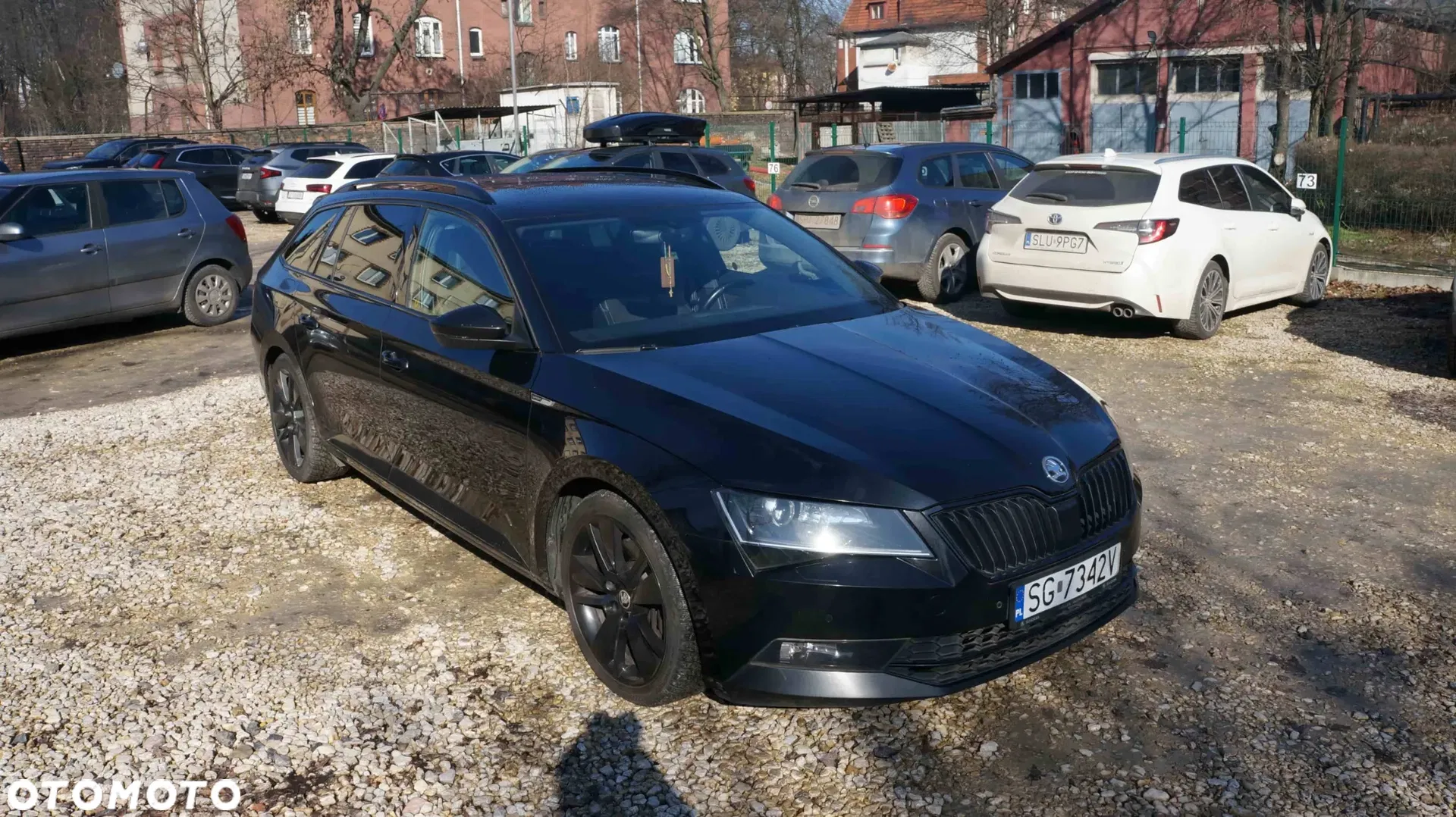 Skoda Superb 2.0 TSI 4x4 Scout DSG — photo 1 of 8